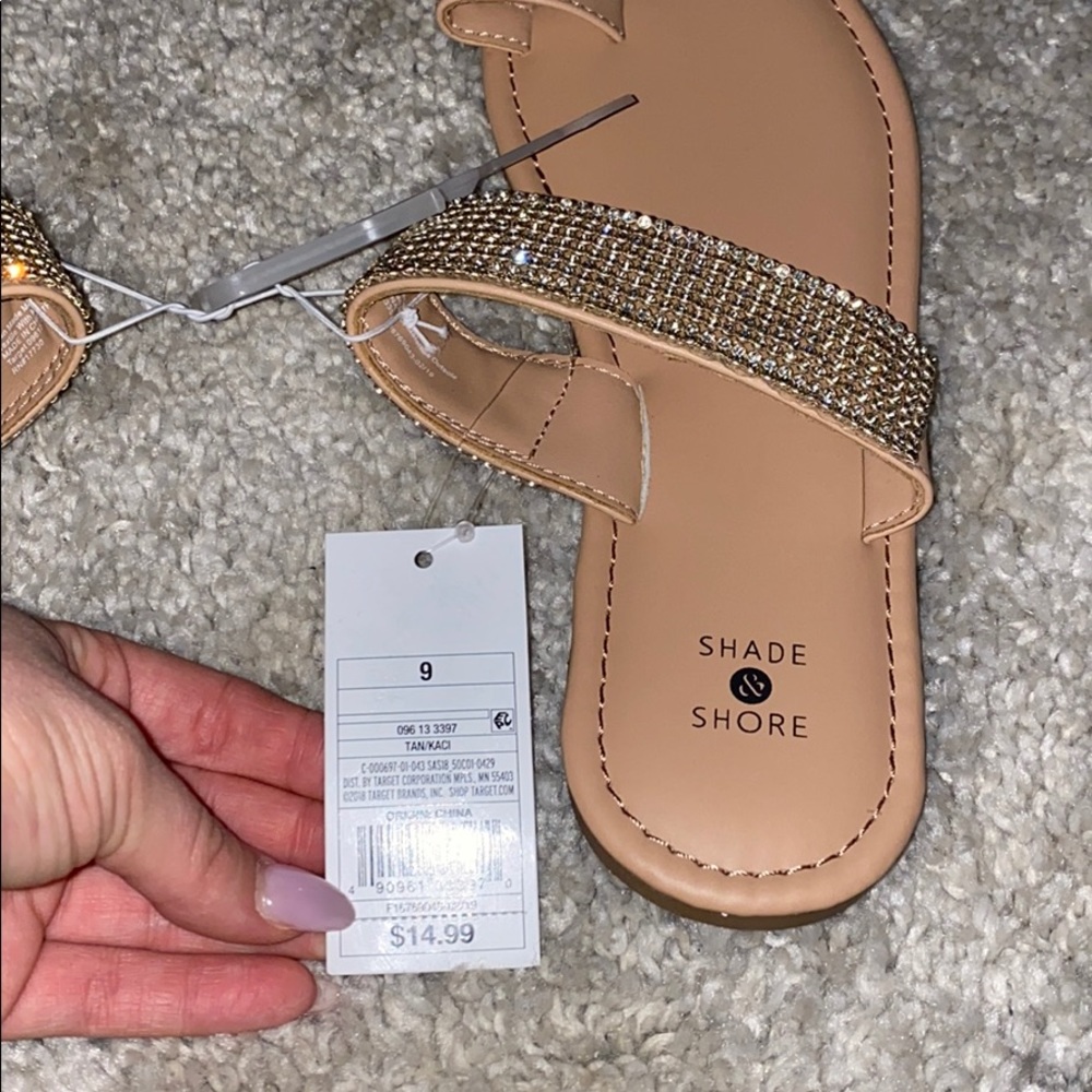 Sandals - Picture 3 of 3
